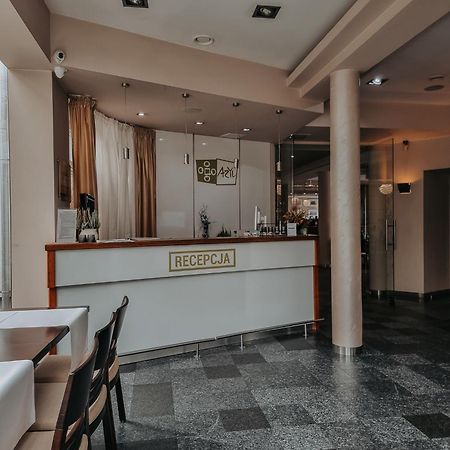 Pokoje Hotelowe Azyl Kąty Wrocławskie Dış mekan fotoğraf